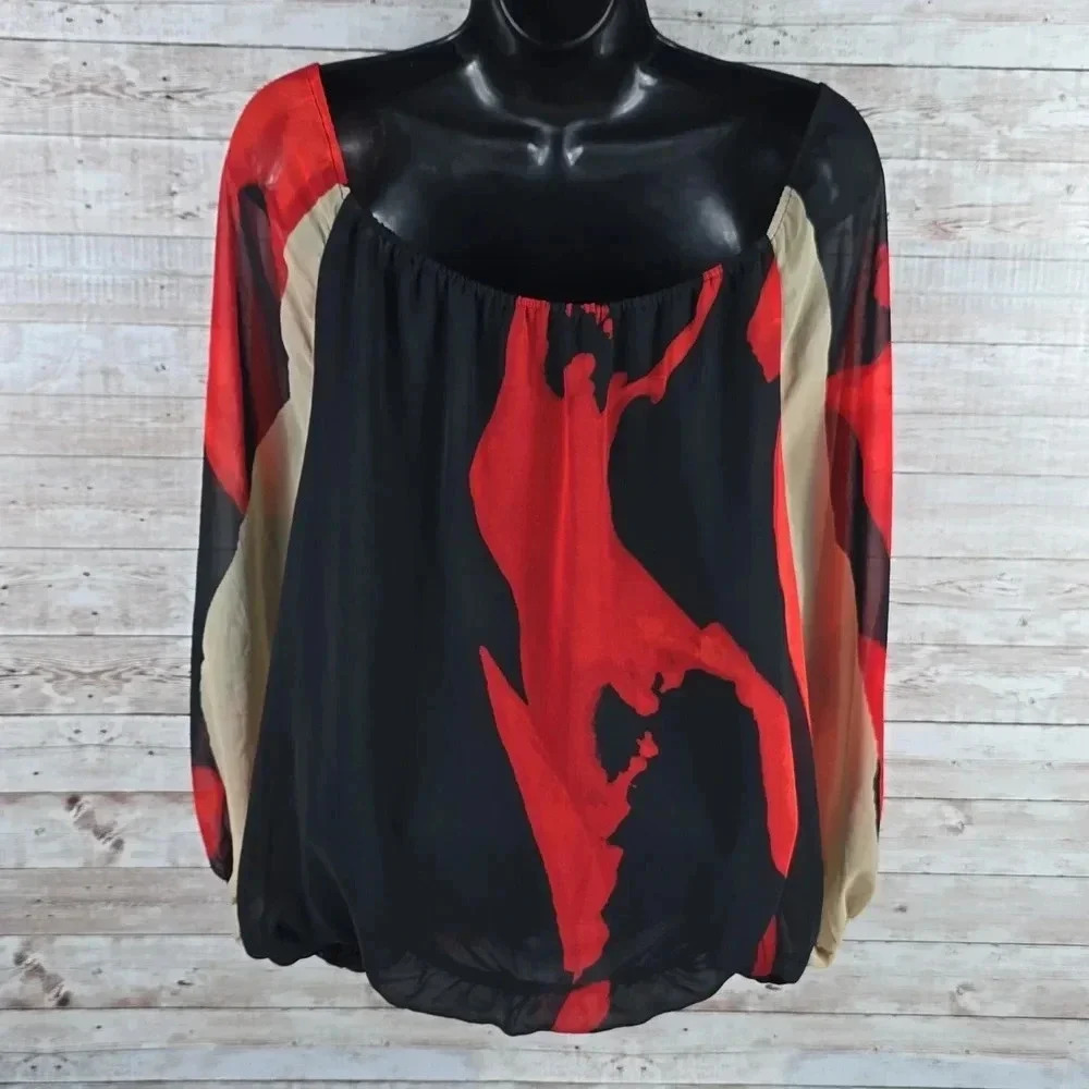 Vince Camuto | Top | Long Sleeve | Pleated front | Red and Black | Size XS - Picture 2 of 8